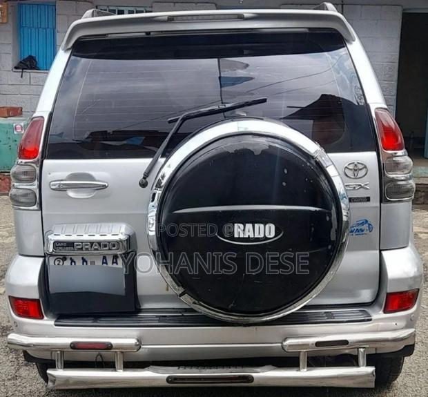 Toyota Land Cruiser 2009 Silver