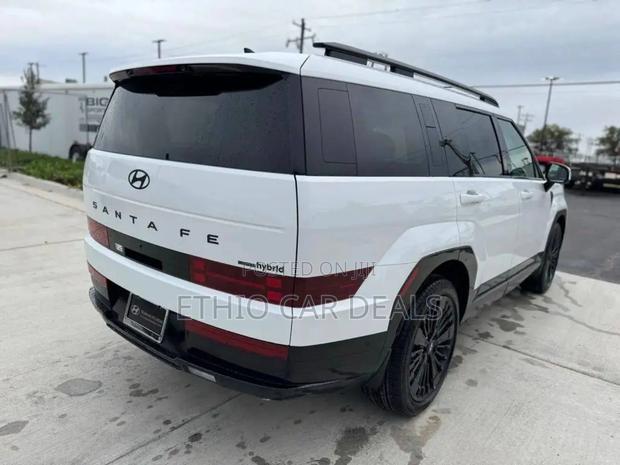 New Hyundai Santa Fe 2025 White