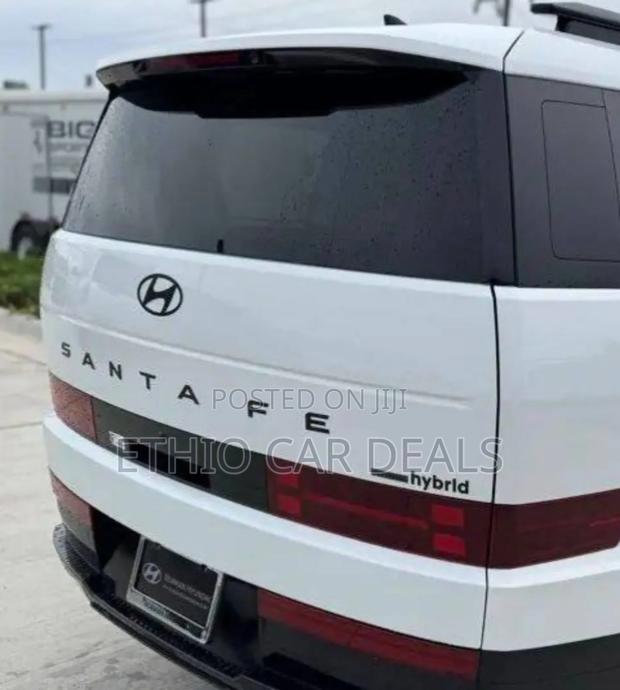 New Hyundai Santa Fe 2025 White