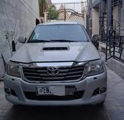 Toyota Hilux 2012 Gold for sale