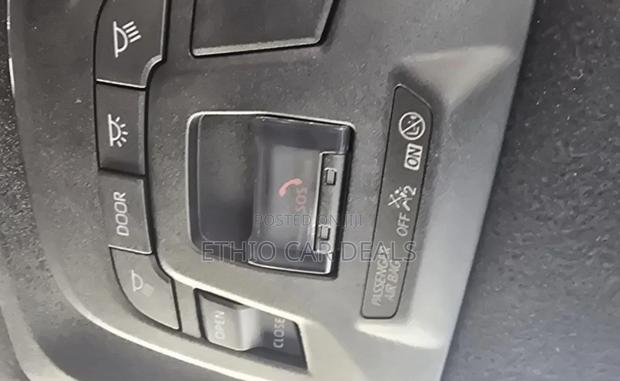 Toyota Corolla Cross Hybrid 2023 Black