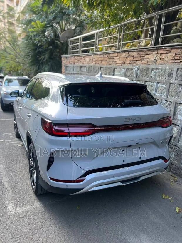 New BYD Song Plus 2025 Gray