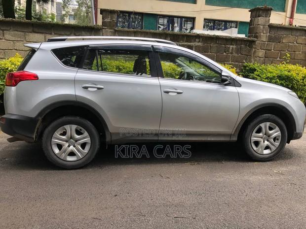 Toyota RAV4 2013 Silver