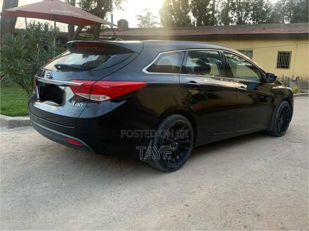 Hyundai i40 2013 Black