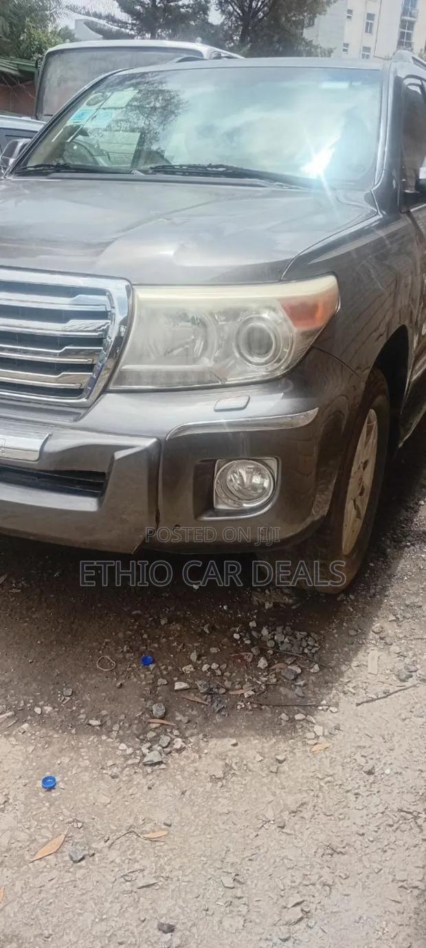 Toyota Land Cruiser 2013 Matt Black