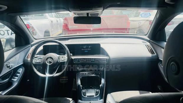 Mercedes-Benz EQC EQC400 4MATIC 2022 Gray