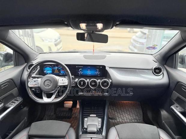 Mercedes-Benz GLA-Class 2021 Black