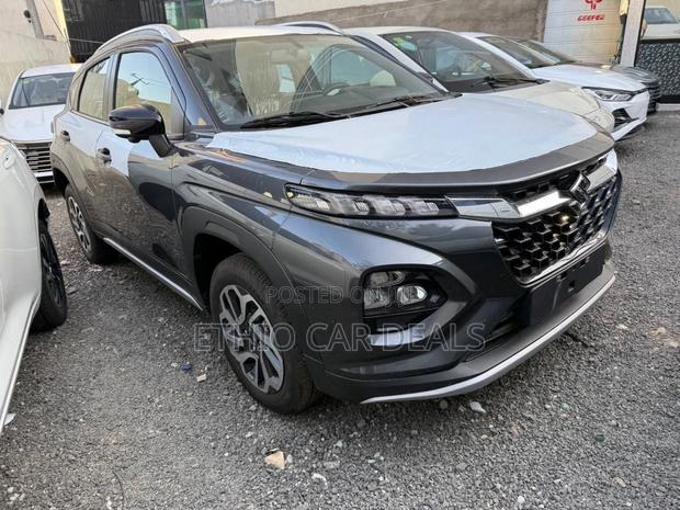 New Suzuki Fronx 2024 Black