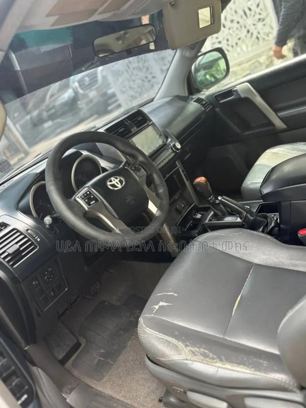 Hyundai Elantra 2016 Silver