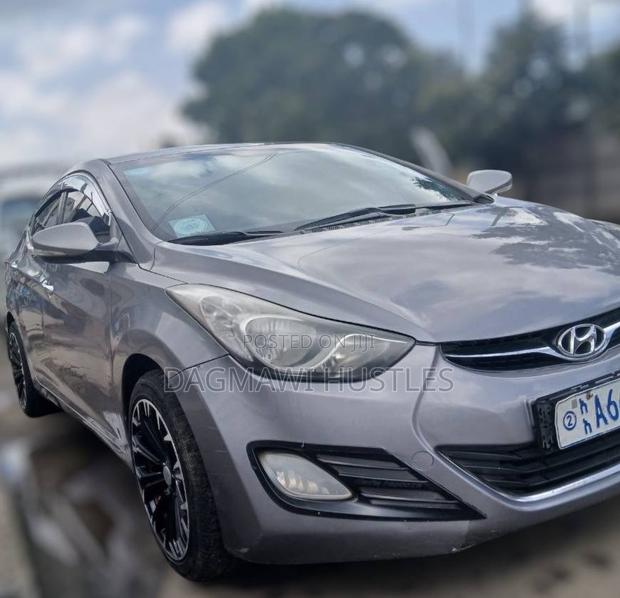 Hyundai Avante 2012 Gray