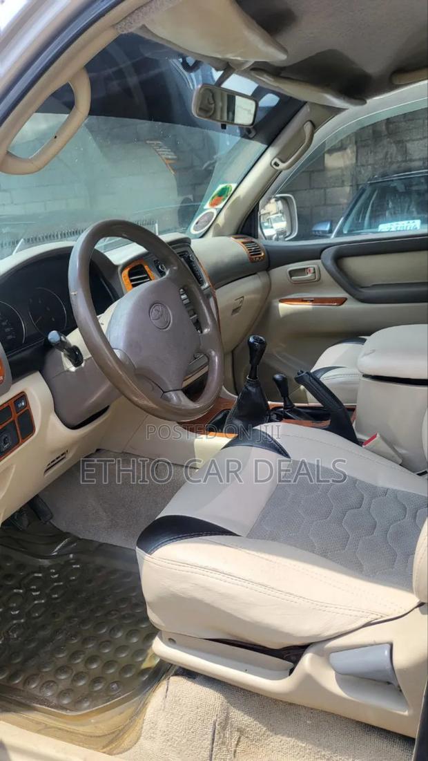 Toyota Land Cruiser 2003 Silver