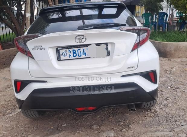 Toyota C-HR 2017 White
