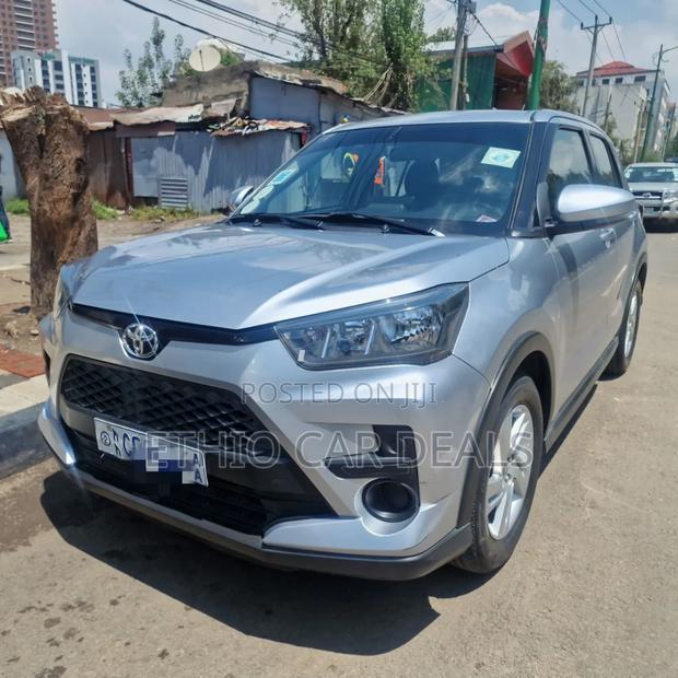 Toyota Raize 2022 Silver
