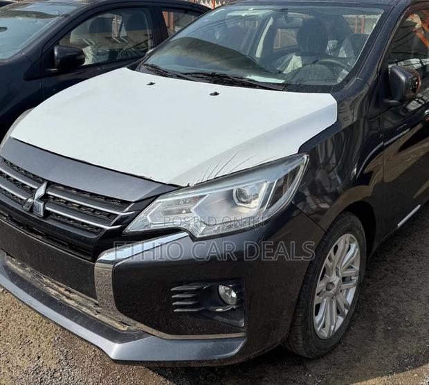 New Mitsubishi Attrage 2024 Black