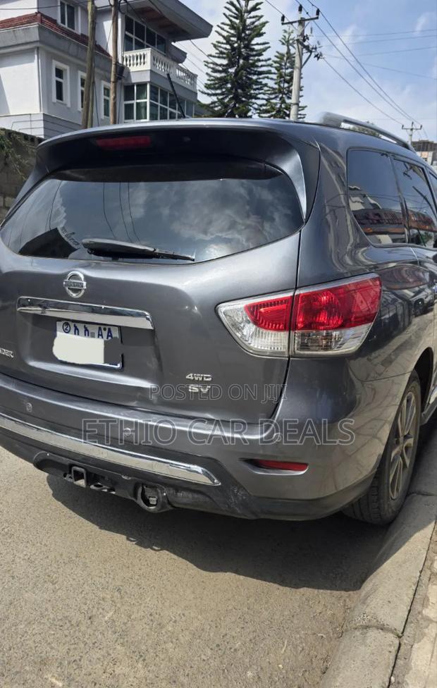Nissan Xterra 2015 Gray