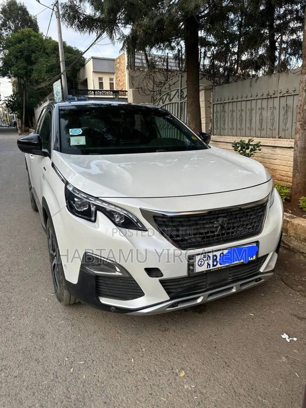 Peugeot 3008 2021 White