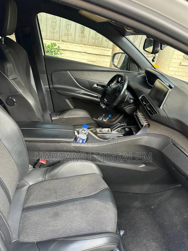 Peugeot 3008 2021 White