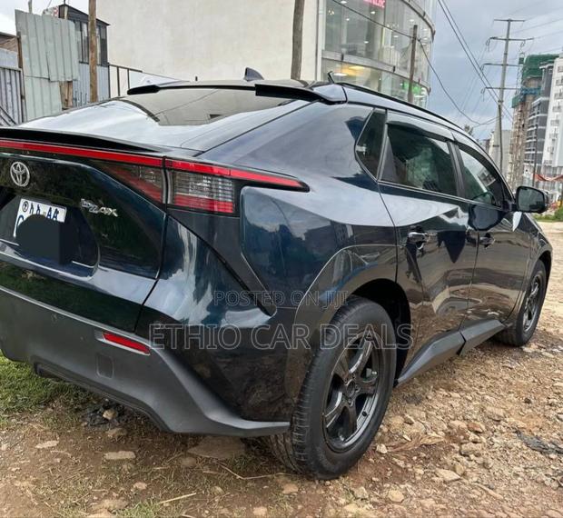 Toyota bZ4X 2024 Black