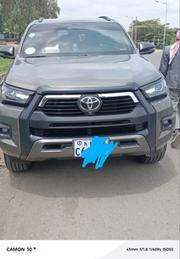 Toyota Hilux 2022 Gray for sale