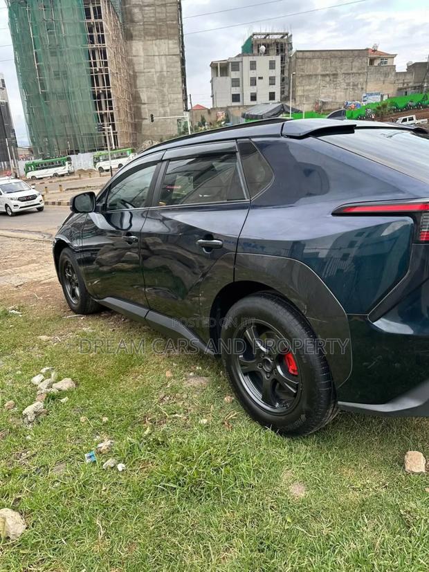 Toyota bZ4X 2024 Black