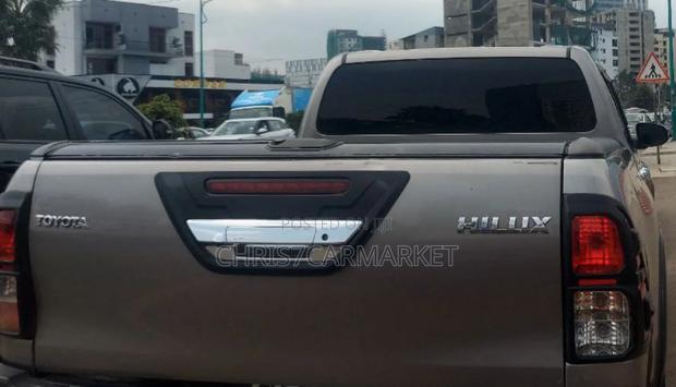 Toyota Hilux Revo Double Cab Deisel 2.4 AWD 2020 Gray