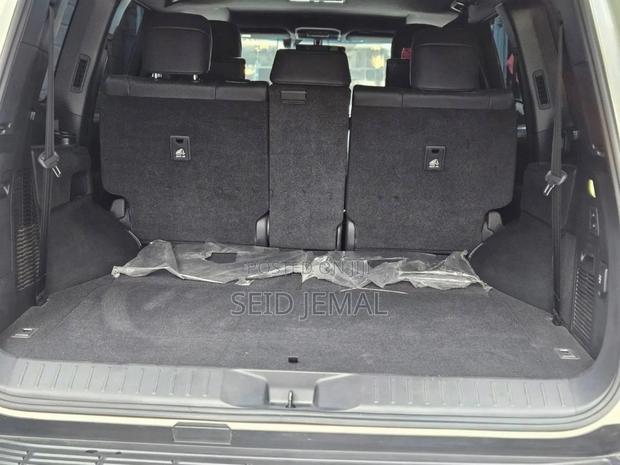 Toyota Land Cruiser 2022 Off white