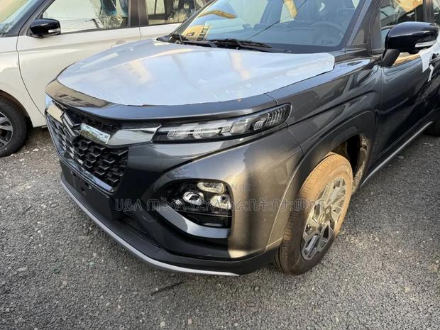 New Suzuki Fronx 2025 Gray