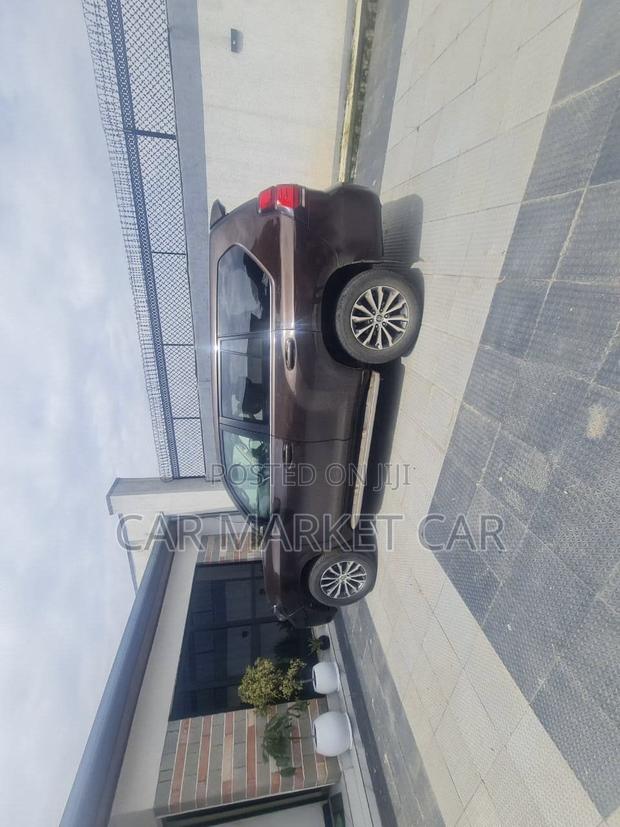 Toyota Land Cruiser Prado 3.0 172hp 2019 Brown