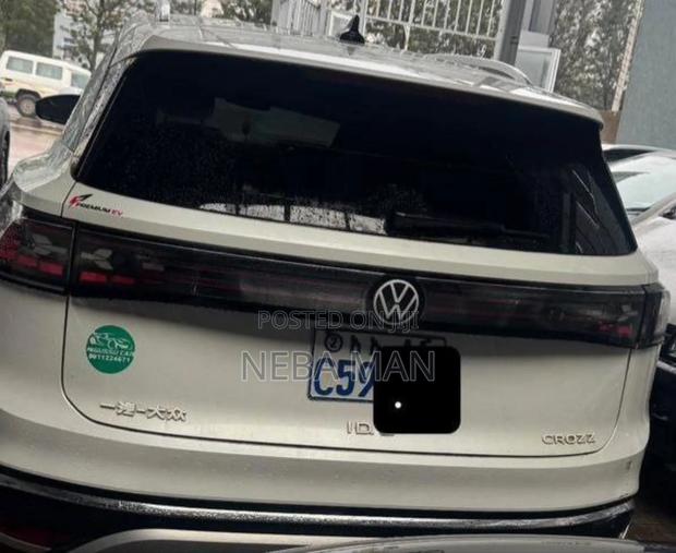 Volkswagen ID.6 2023 White