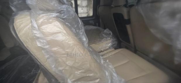 New Hyundai Staria 2023 White