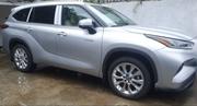 New Toyota Highlander Hybrid 2023 Silver for sale