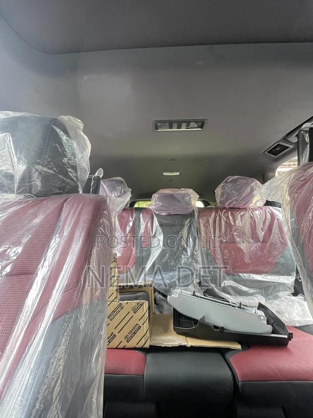 New Toyota Land Cruiser 2023 White