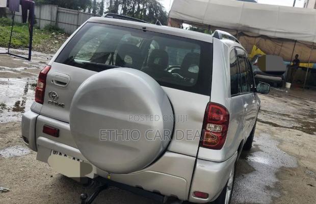 Toyota RAV4 2005 Silver