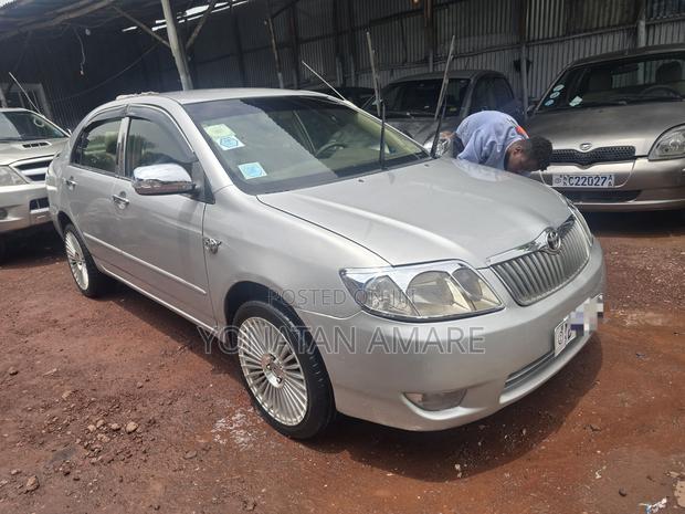 Toyota Corolla 2006 Gold
