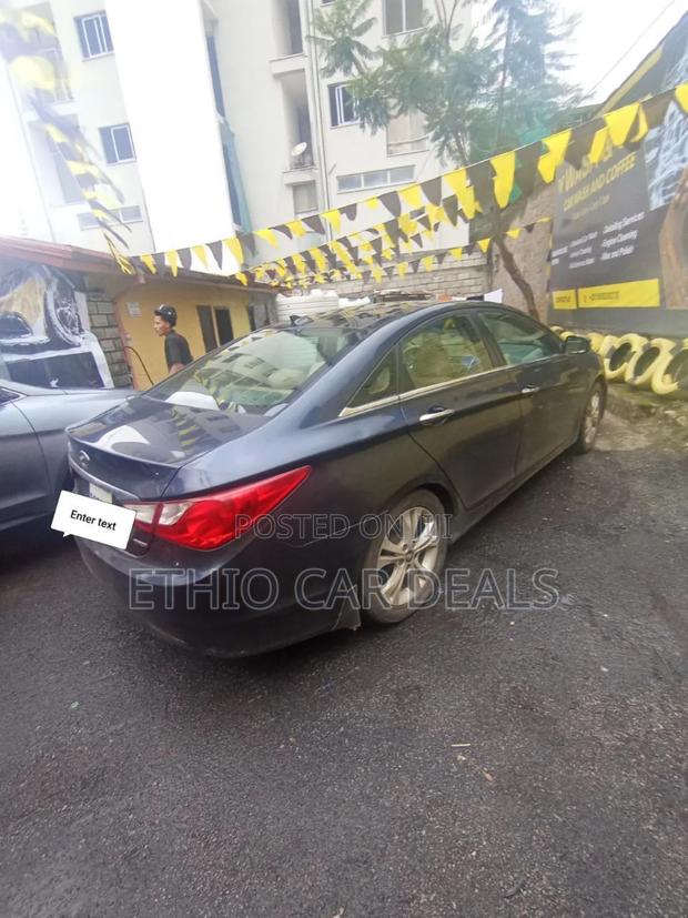 Hyundai Sonata 2016 Blue