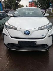 Toyota C-HR 2022 White for sale