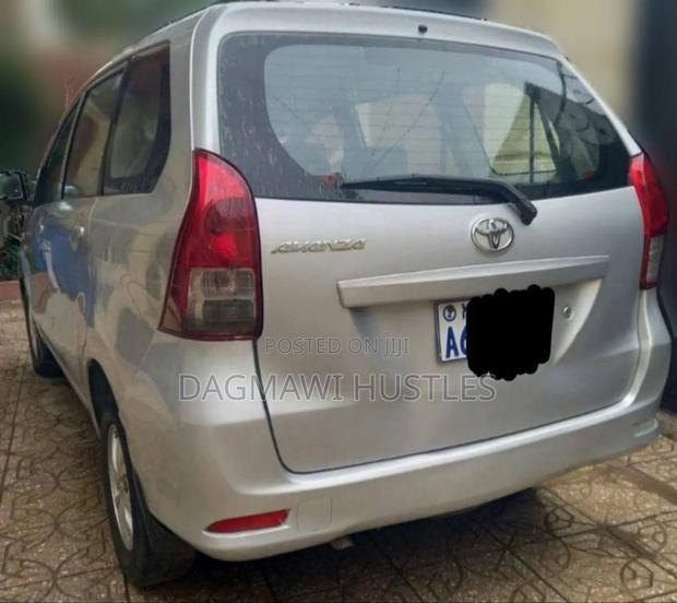 Toyota Avanza 2015 Silver