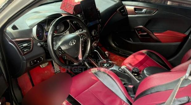 Hyundai Veloster 2014 Green