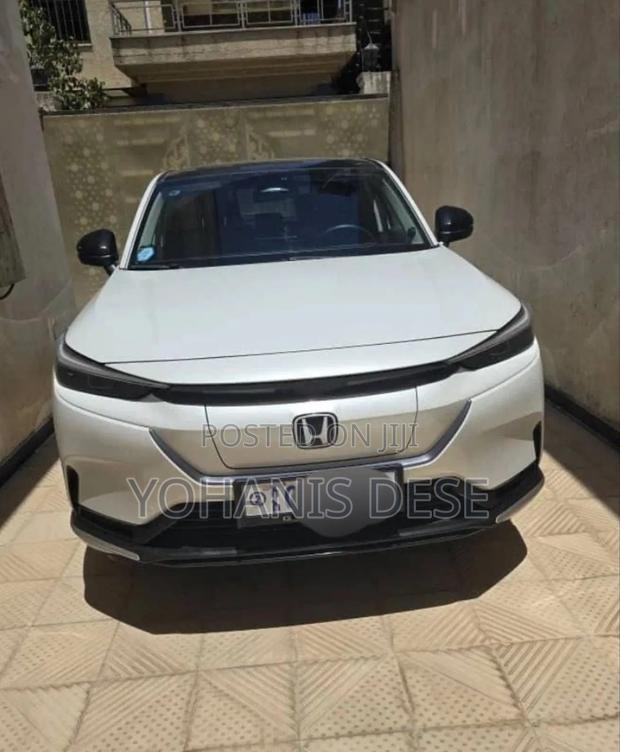 Honda e:NS1 2022 White