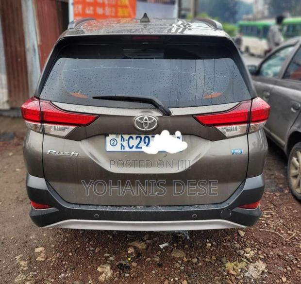 Toyota Rush 2022 Gray