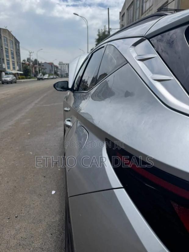 Hyundai Tucson 2021 Silver