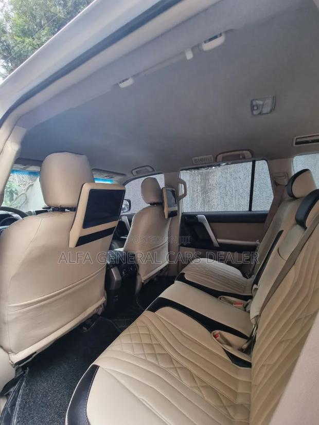 Toyota Land Cruiser Prado 2013 White