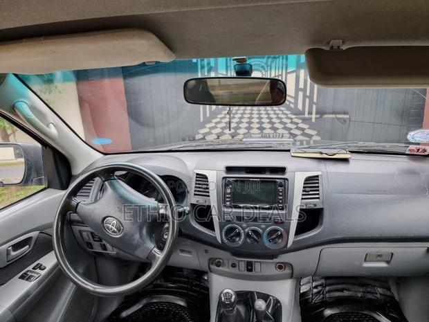 Toyota Hilux 2008 Black