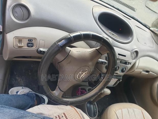 Toyota Platz 2005 Blue