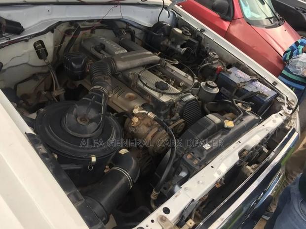 Toyota Land Cruiser 2008 White