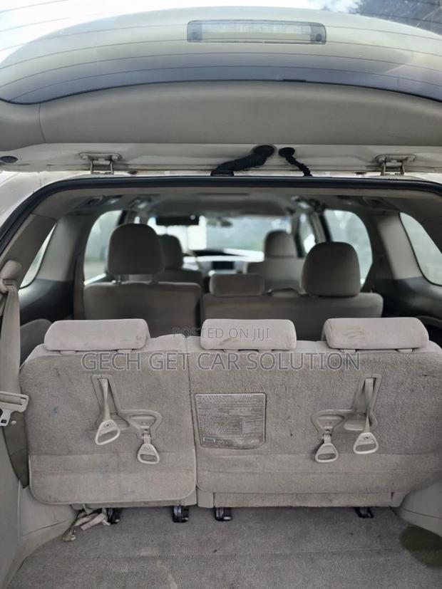 Toyota Previa 2008 White