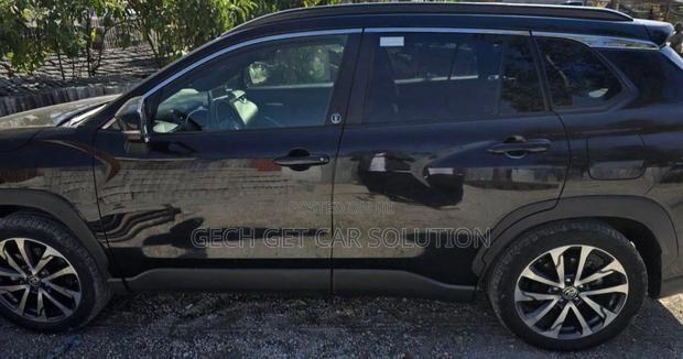 Toyota Corolla Cross Hybrid 2023 Black