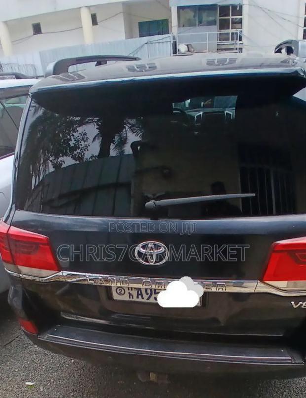 Toyota Land Cruiser 4.5 V8 VXR 2016 Gray