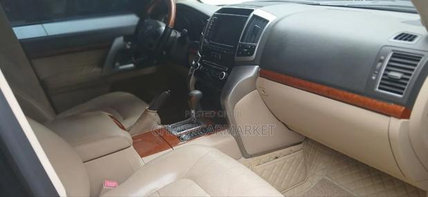Toyota Land Cruiser 4.5 V8 VXR 2016 Gray