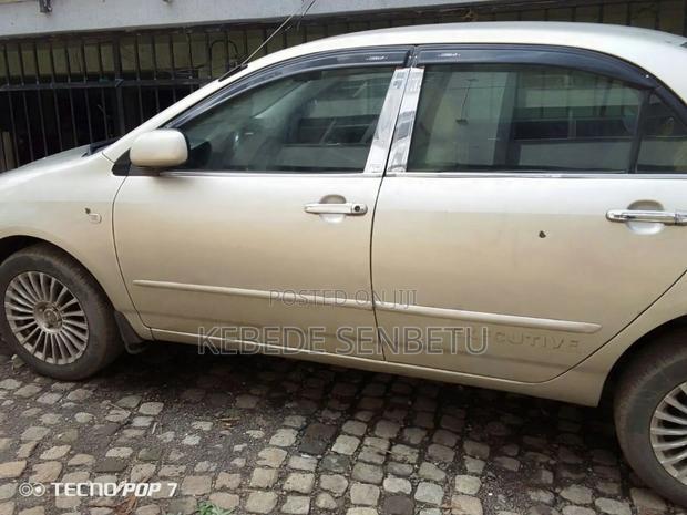 Toyota Corolla 2002 Silver